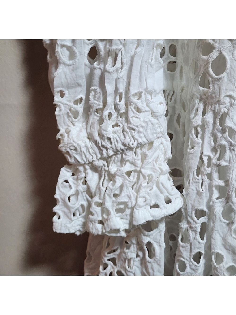 H&M eyelet embroidery puff long sleeves midi dress color white size XS - Picture 5 of 10